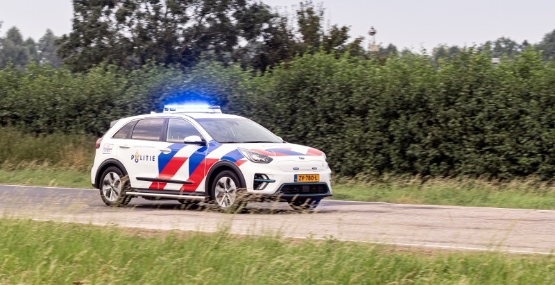Politie start proef met elektrische auto’s, motors en speed pedelecs